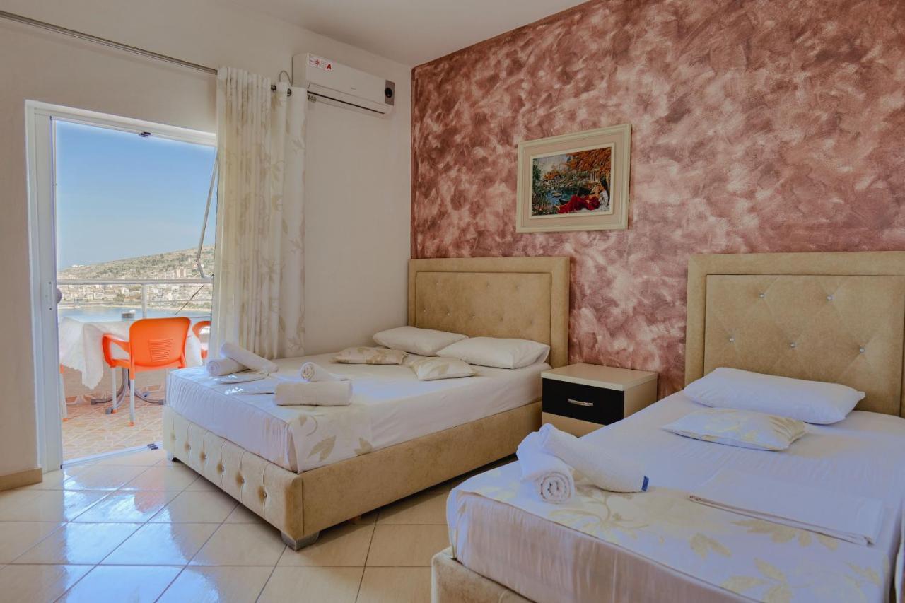 Eleni Guest House Sarandë エクステリア 写真