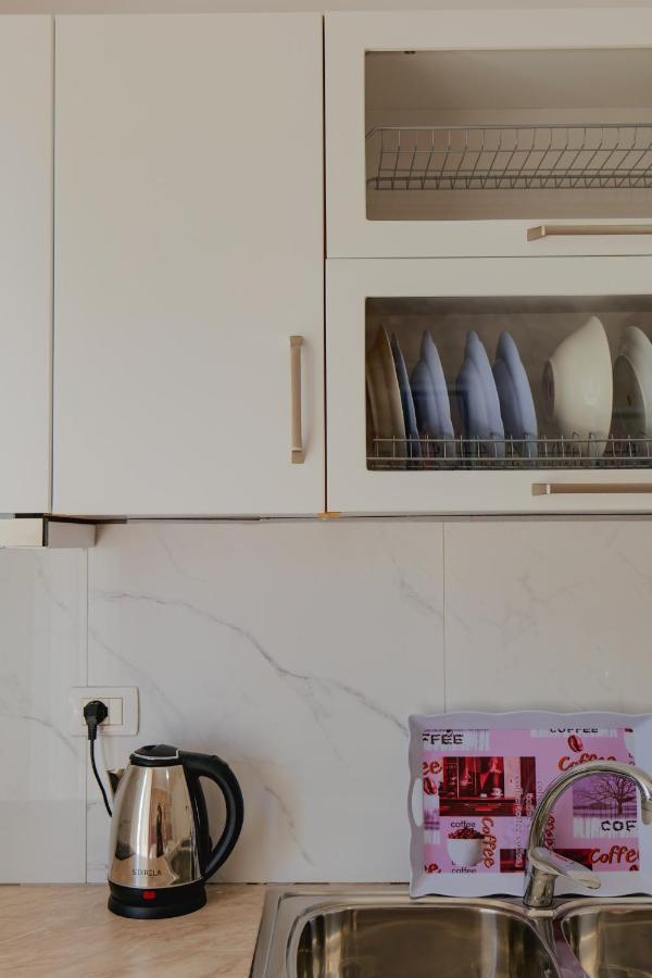 Eleni Guest House Sarandë エクステリア 写真