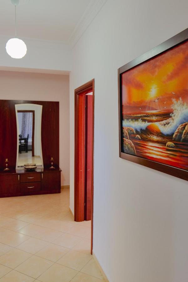 Eleni Guest House Sarandë エクステリア 写真