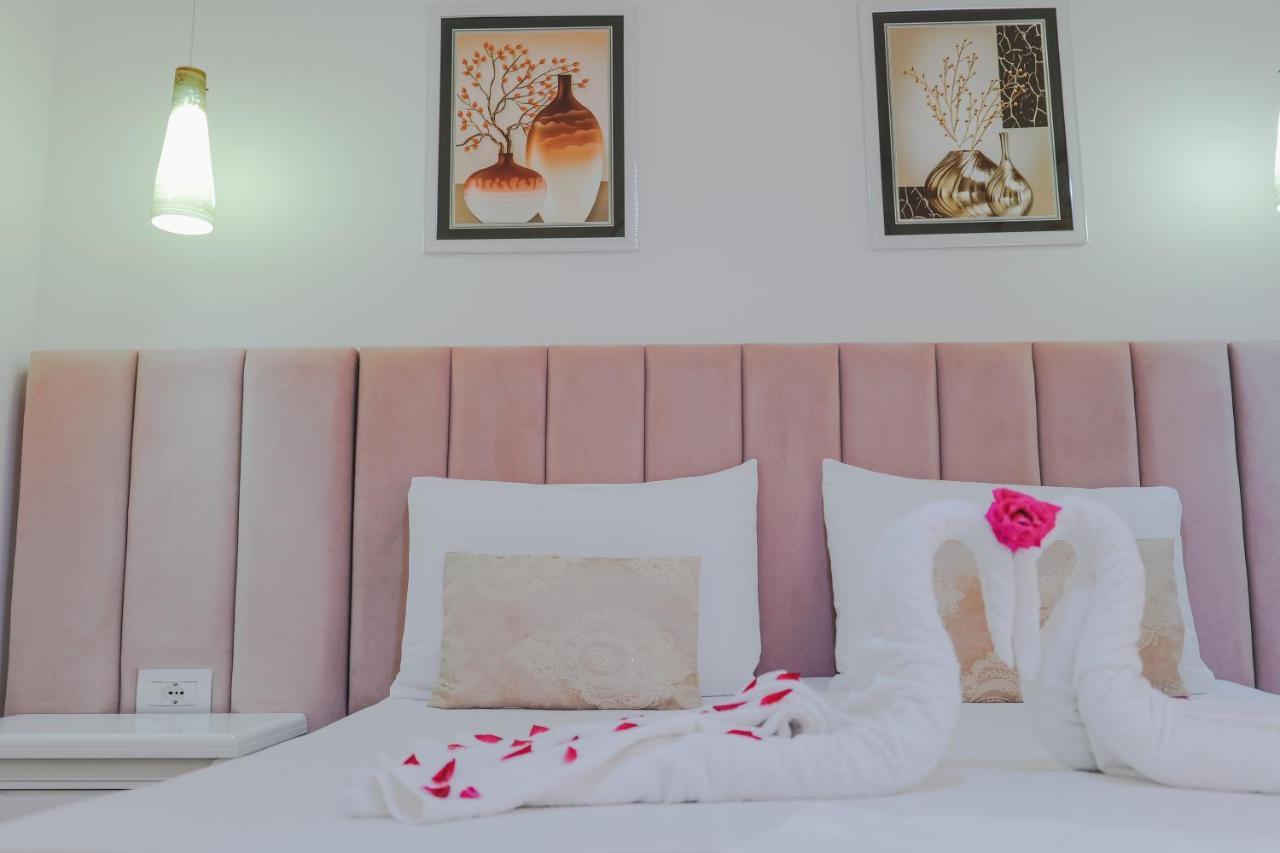 Eleni Guest House Sarandë エクステリア 写真