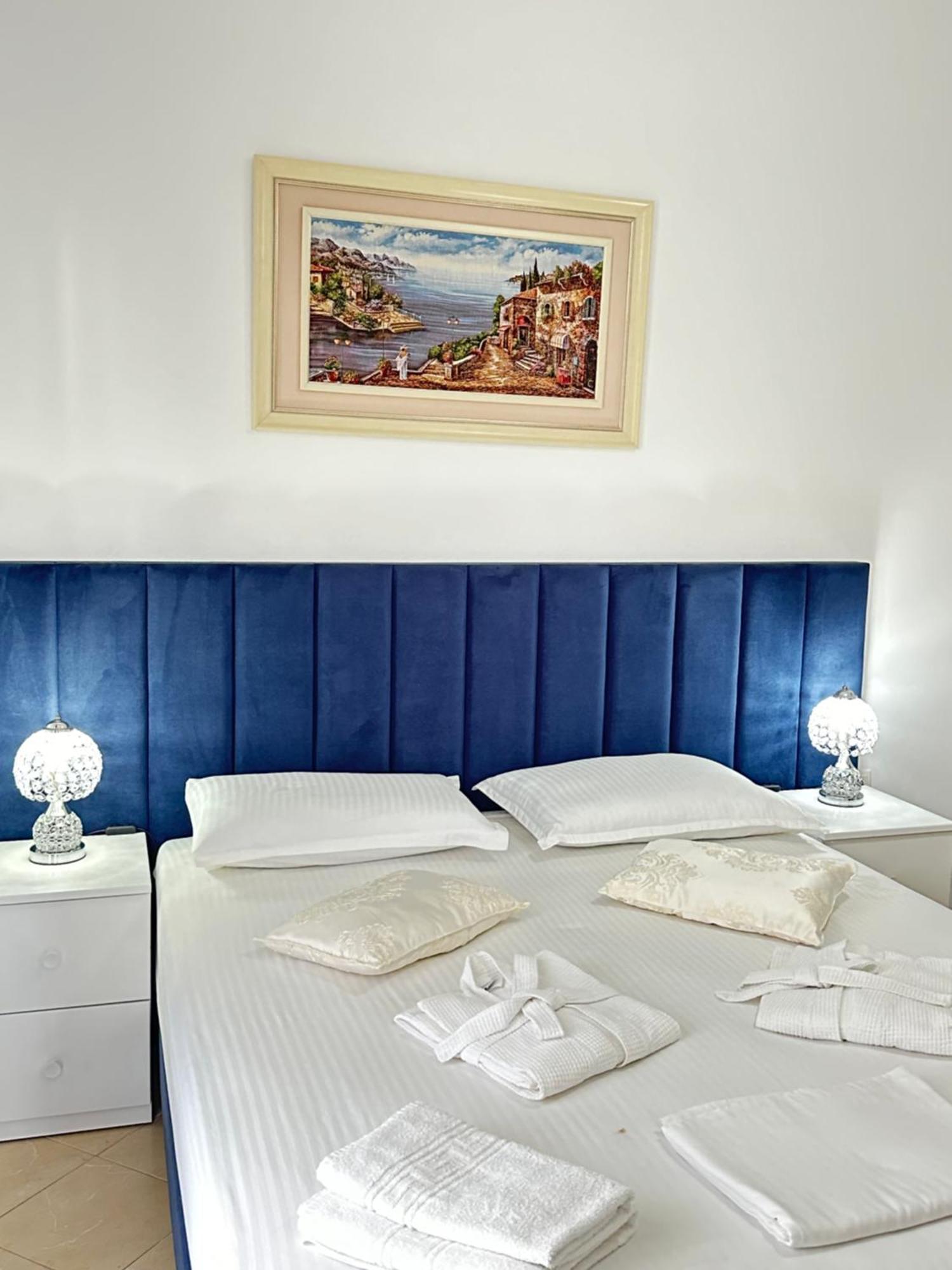 Eleni Guest House Sarandë エクステリア 写真